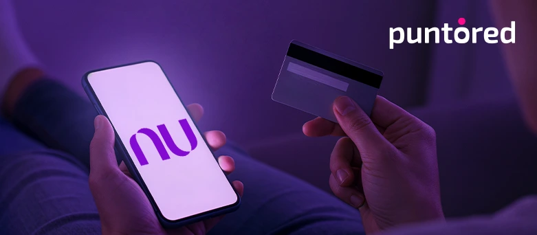 Pantalla de celular mostrando transferencia en app Nu como parte de la alianza Puntored y Nu